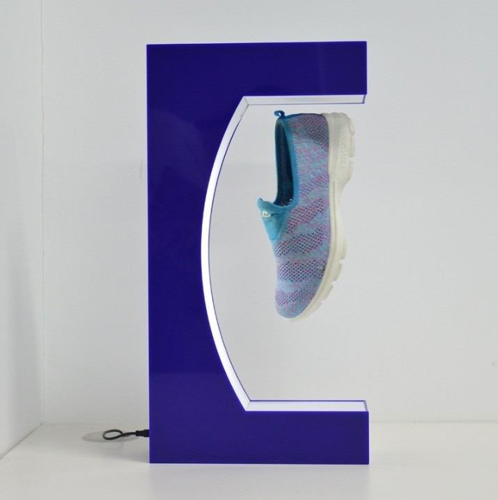 Fashion magnetic levitation floating display of shoes, acrylic module magnetic levitation device platform shoe display*