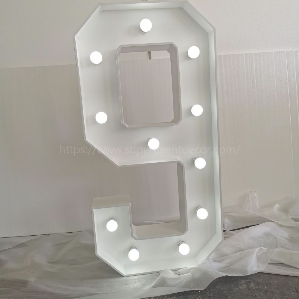 Custom Marquee Letters 4ft Led Number Sign Alphabet Letter Led Light Up Bulb Wooden Marquee Letters for Wedding Party Decoration