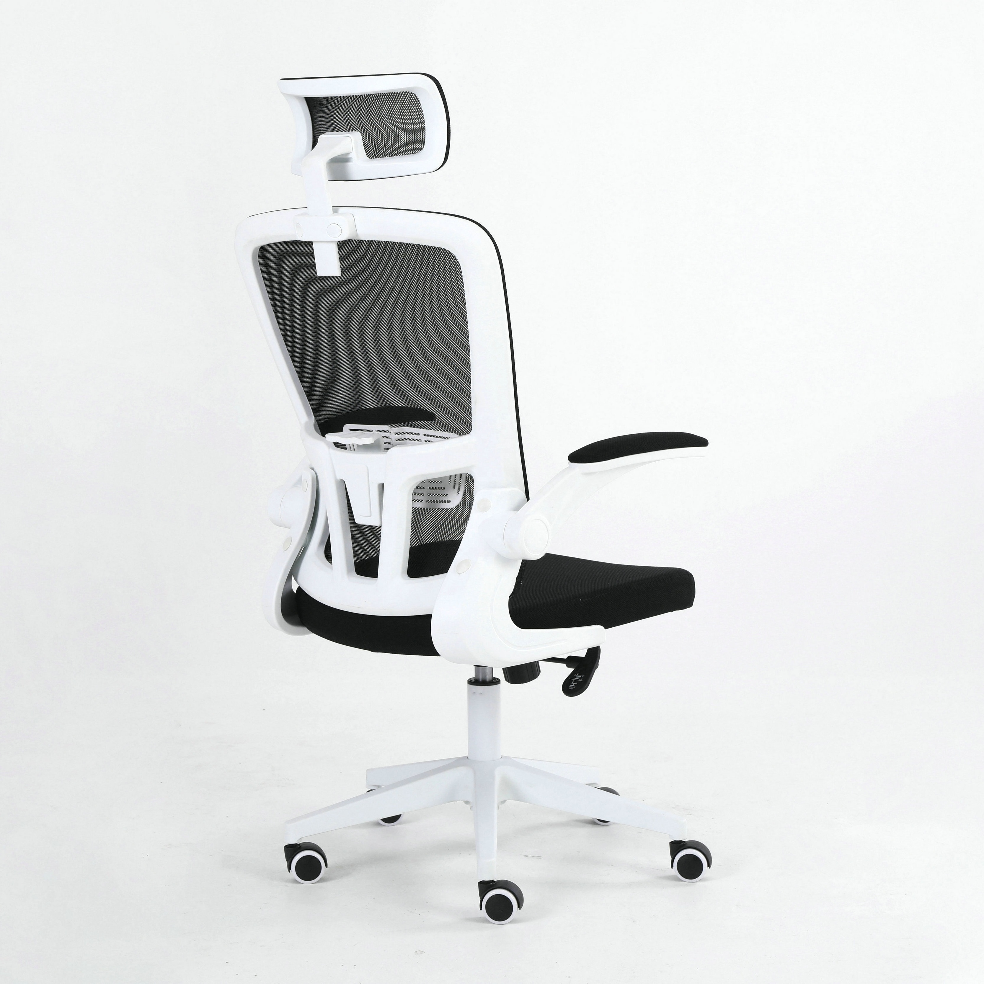 Ergonomic  Mesh  Office Computer Desk Chair with Adjustable Headrest Folded Armrest  for conference room