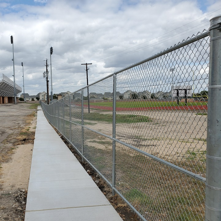 galvanized 8 feet tall 6 foot 8 foot chain link fence wire mesh 100 ft roll cyclone wire black used chain link fence