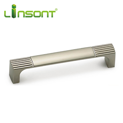 Hot Sale Linsont Decorative furniture handles pulls antique brass cabinet hardware pulls Reliable Supplier