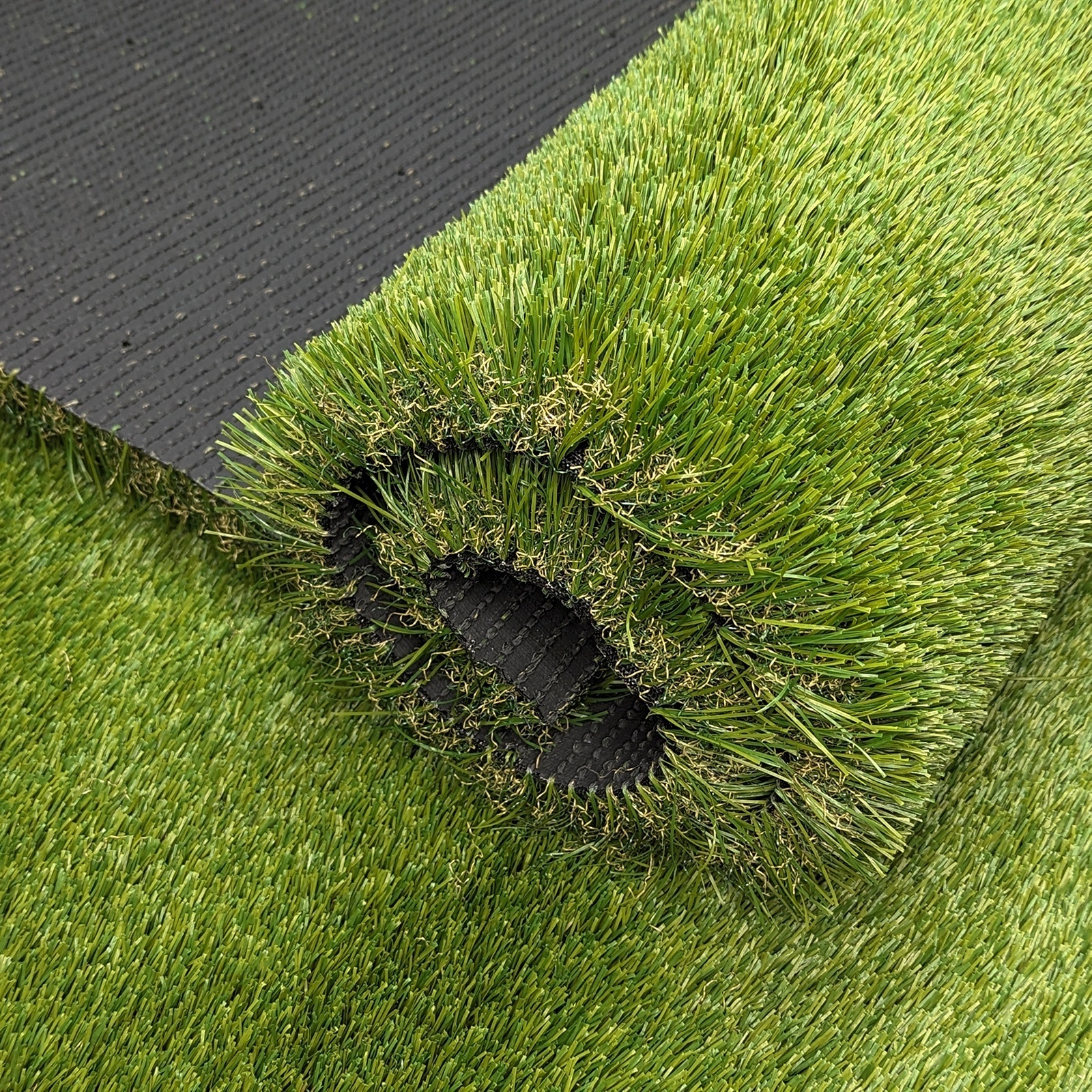 Linwoo High Quality Popular Landscaping Green Grass Carpet Artificial Grass Non Infilling For Indoor And Outdoor