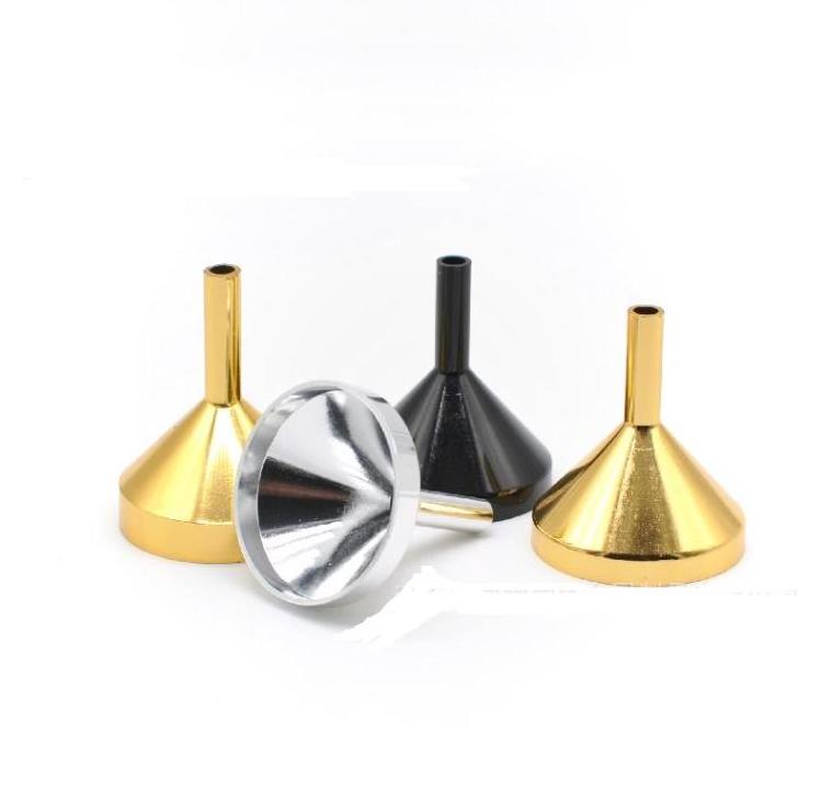 Wholesale Stainless Steel Mini Small Funnels Black Silver Golden Aluminum Metal Alloy Funnel Kitchen Gadgets Accessories