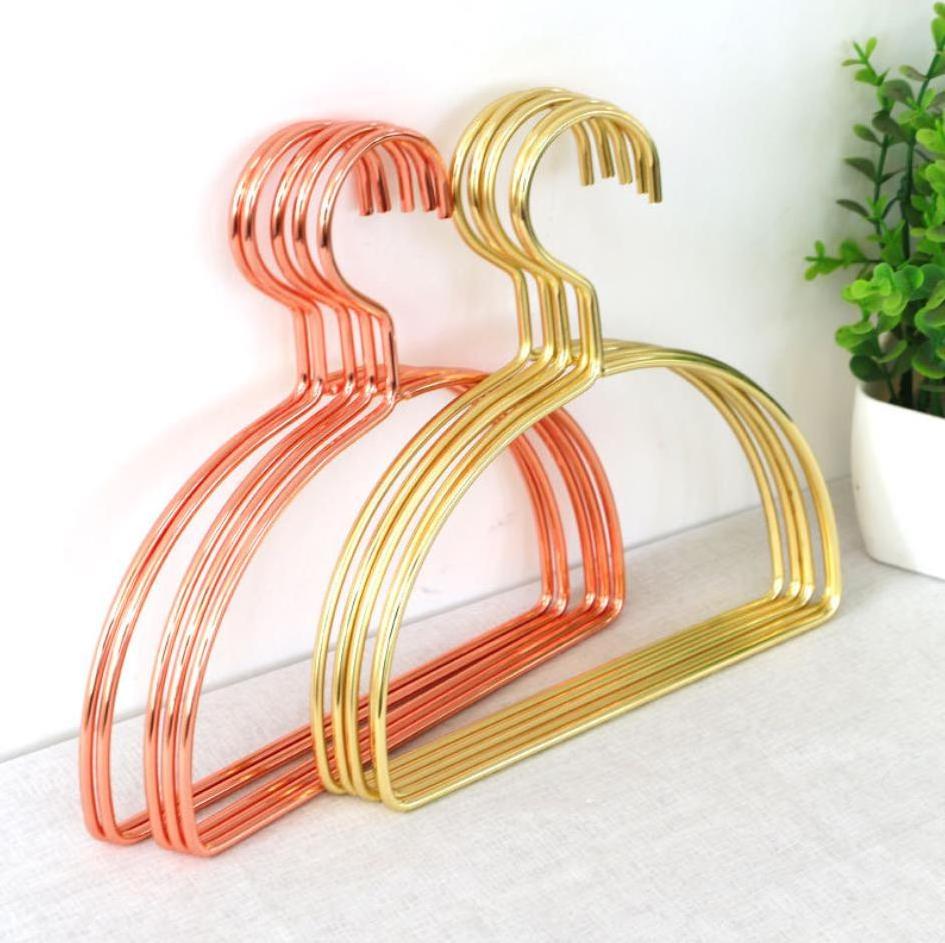 Wholesale Metal Scarf Display Ring Clothes Coat Hanger Nordic Home Hangers Outdoor Round Swivel Scarf Rack Display