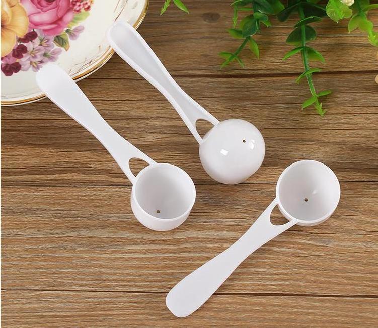 wholesale custom logo white measuring spoons plastic scoop 5 grams of 9ml pp protein milk powder salt tea spoon