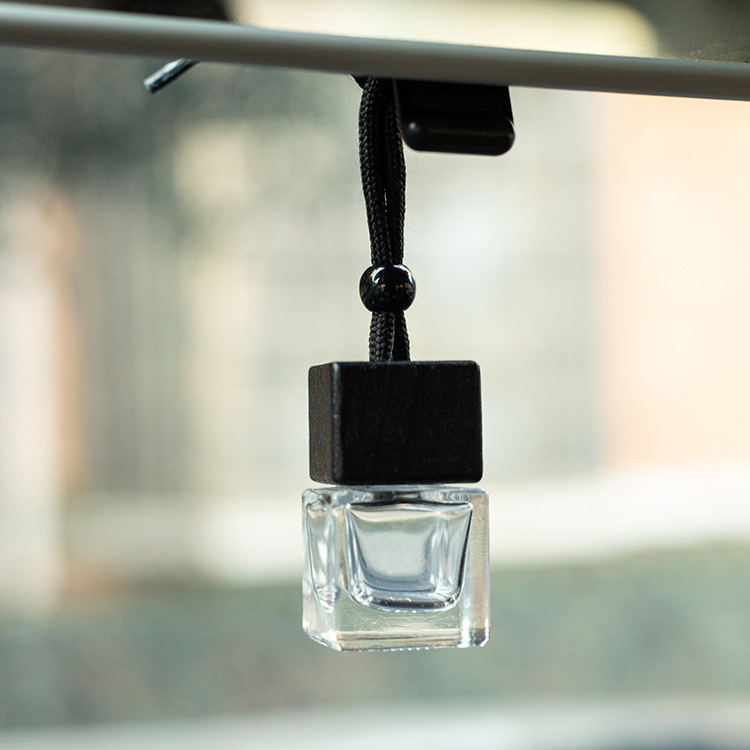 8ml Empty Black Wooden Cap Mini Air Freshener Essential Oil Perfume Glass Bottle Car Hanging Diffuser Bottle