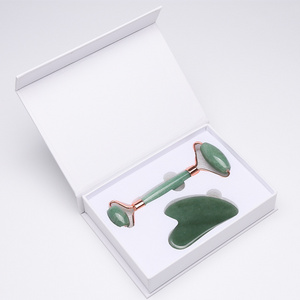 jade roller massager Heart-shaped gua Sha set jade beautiful container double head roller dark green roller