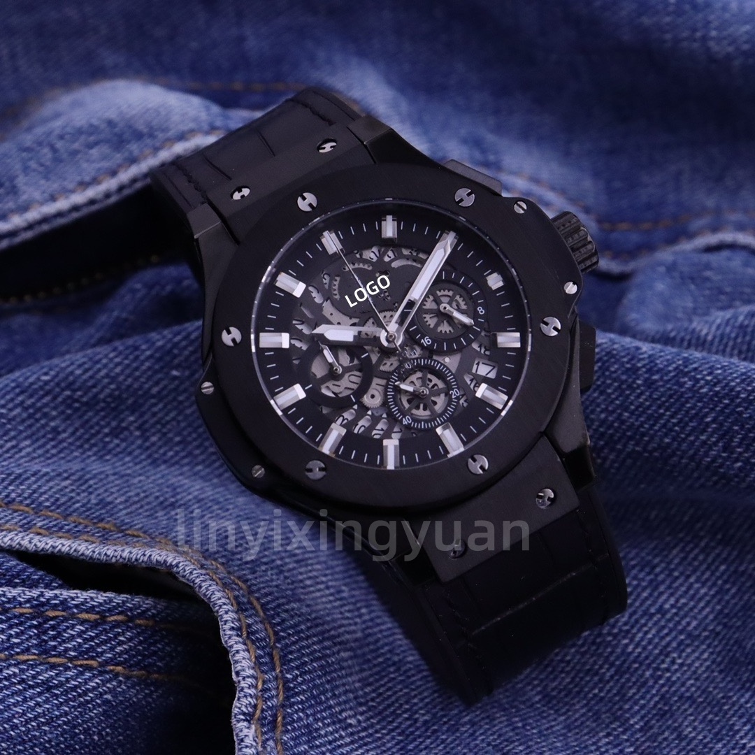 Luxury Men's Sports Watch Date Silicone Waterproof Brand Men's Watch Classic Clock Men's Unique design quartz