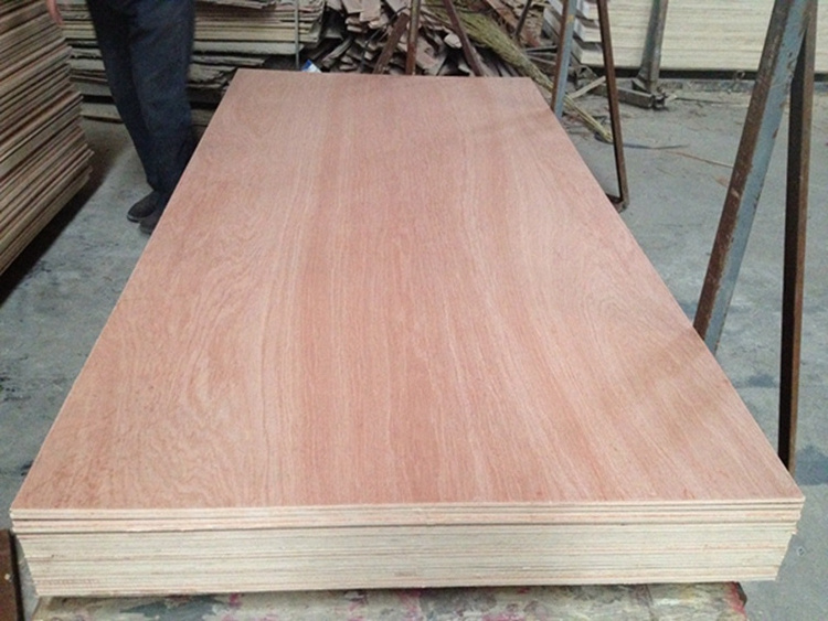 Natural Wood sheets Laser Cutting Commercial Basswood/Bintangor/Okoume Plywood  Sheets