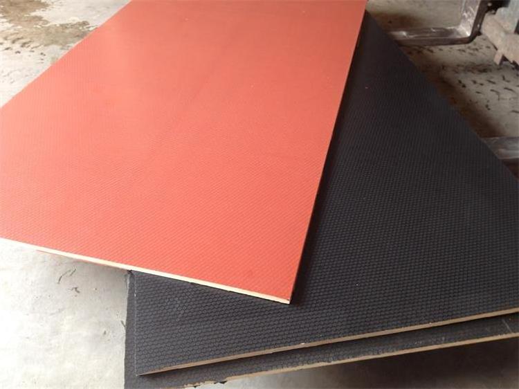 Marine Plywood 18mm Red Film Faced Shuttering Plywood 1250*2500*18mm Plywood Price  4*8*18