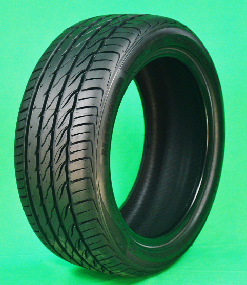 neumaticos para coches 215/35ZR18 215/40ZR18 225/45ZR18 225/50ZR18 Mt Car Tires