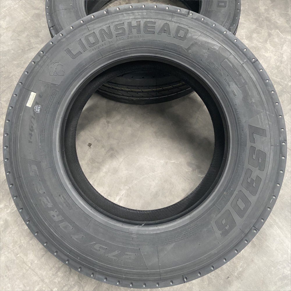 pnue 275/70R22.5 275/80R22.5 llantas 295/60 295/75 295/80 R22.5 semi truck tires  tubeless bus tyre