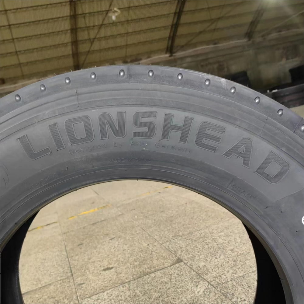 Lionshead all steel radial truck tire 285/75R24.5 tubeless Vietnam semi tractor trailer truck tyre