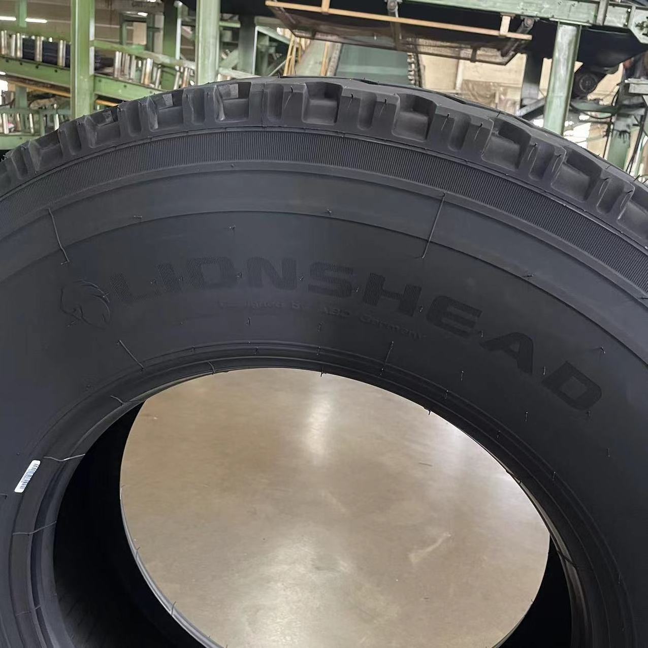 LIONSHEAD LA301E 315/80r22.5 4 grooves manufacturing for truck tubeless 22.5 truck tires