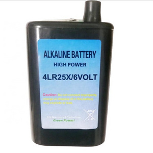 Small alkaline 4LR25 Primary lantern battery 4r25 6v dry battery for temporary traffic light