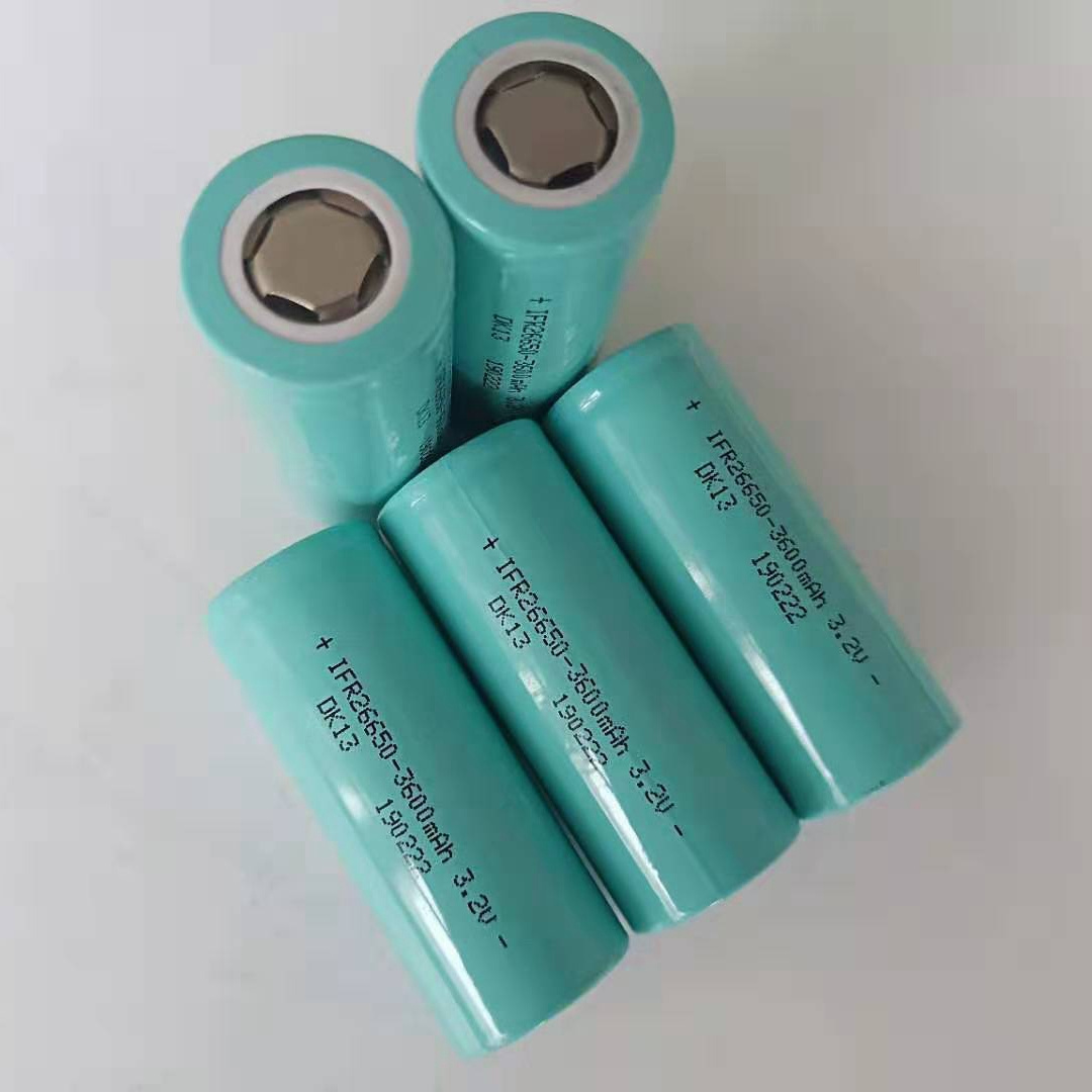 rechargeable lithium ion 26650 battery for xhp70 led flashlight