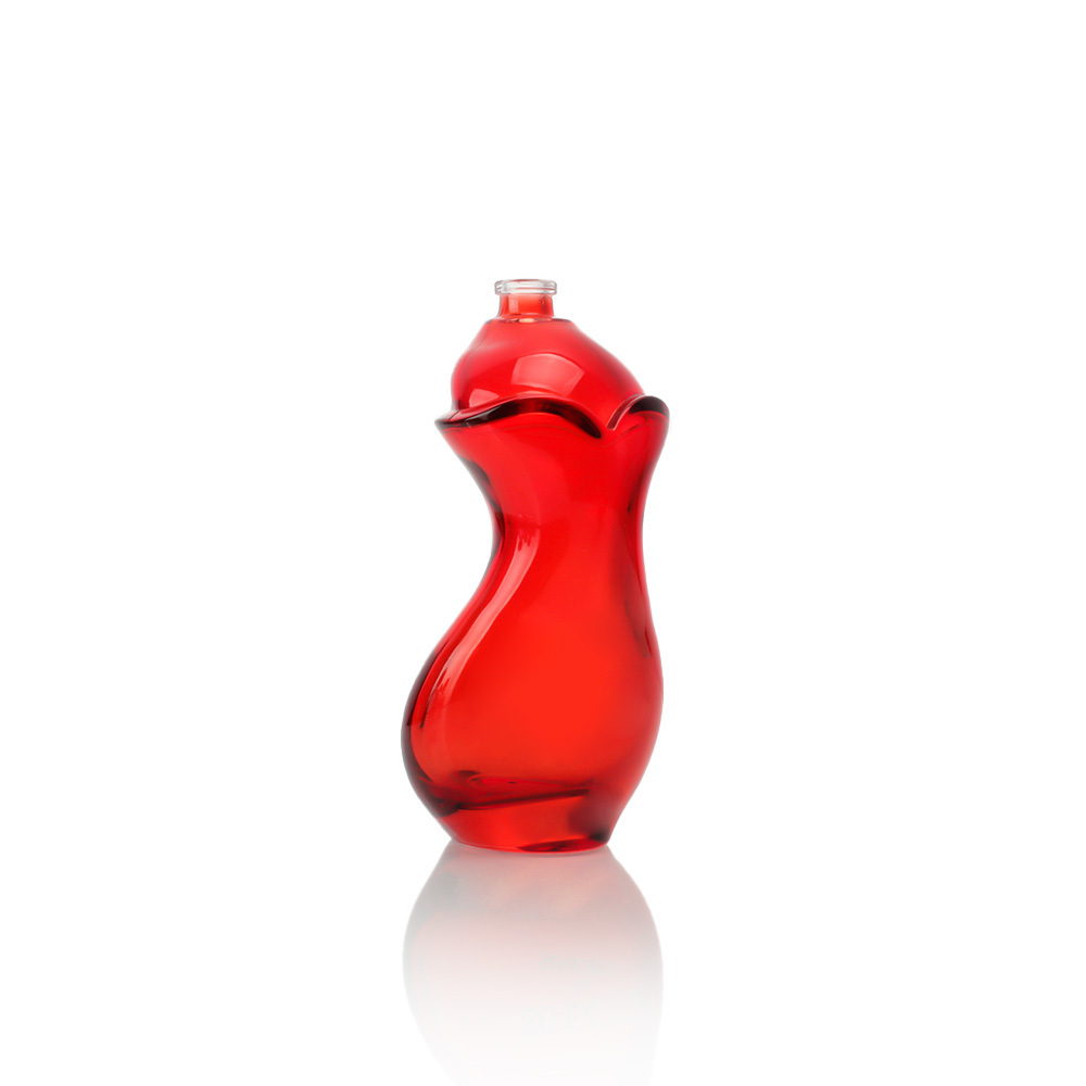 Luxury empty glass bottle women body shaped for unique perfume bottle wholesale 30 ml stylish perfume with pink bottle