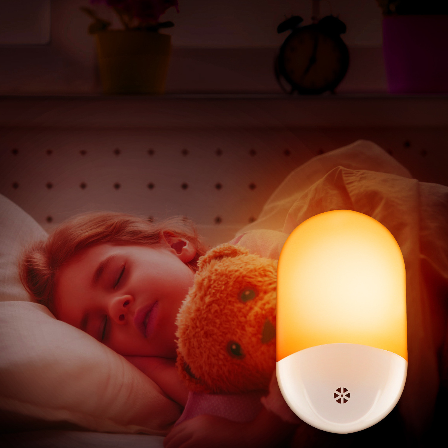 LED Night Lamp with Dusk to Dawn Sensor for for Baby Room Bedroom Hallway Plug-in Night Light Motion Sensor Bulb Lamp for Kids