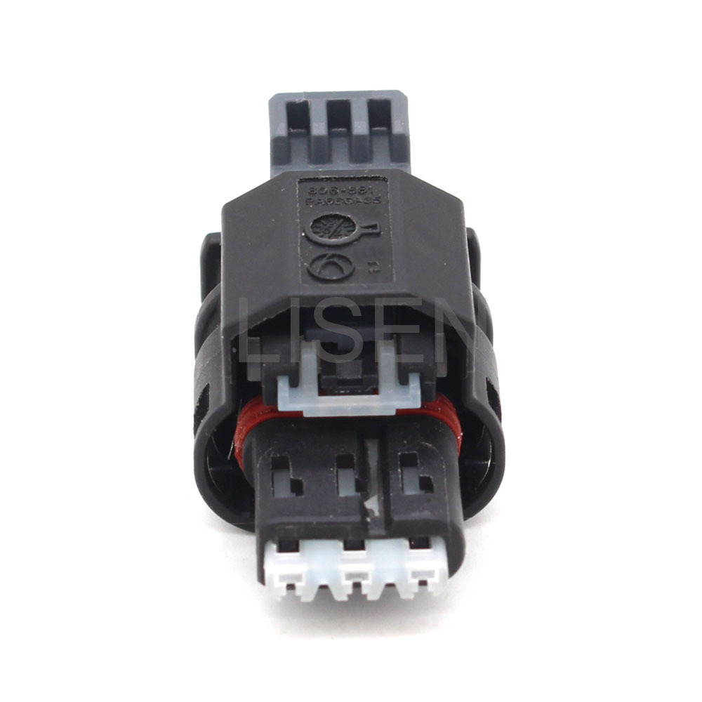 9316015-05 3 Female PA66 GF35 Automotive 3 Way Electrical Connector Fit For BMW