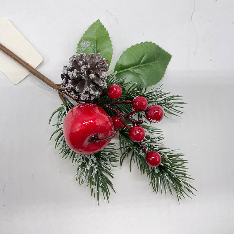 2023 Christmas Products Spray Artificial Red Berry Fruit And Pine Cones With Green Leaf  for Wedding Christmas Tree  Decorations