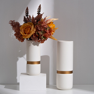 Creative Minimalist Gold plating White Color Cylindrical Shape Desktop Nordic Vases Design Vases Ceramic Decoration