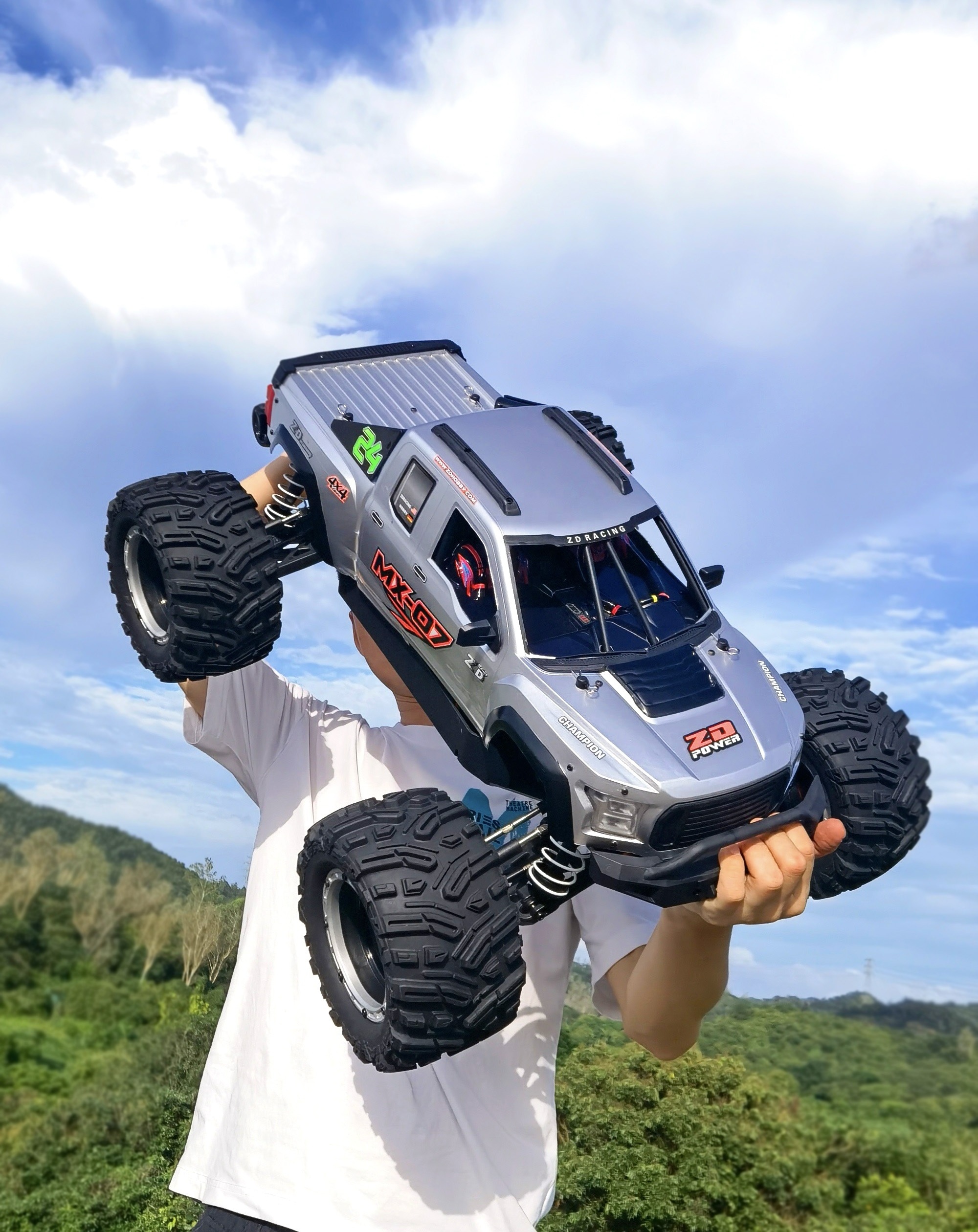 ZD Racing MX07 1/7 Scale Brushless Electric Monster Truck 80km/h Remote Control Car for Adult High Speed