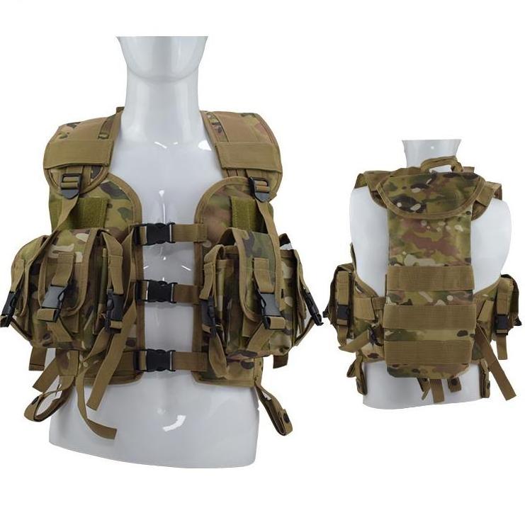 Large-capacity outdoor camouflage mountaineering tactical vest