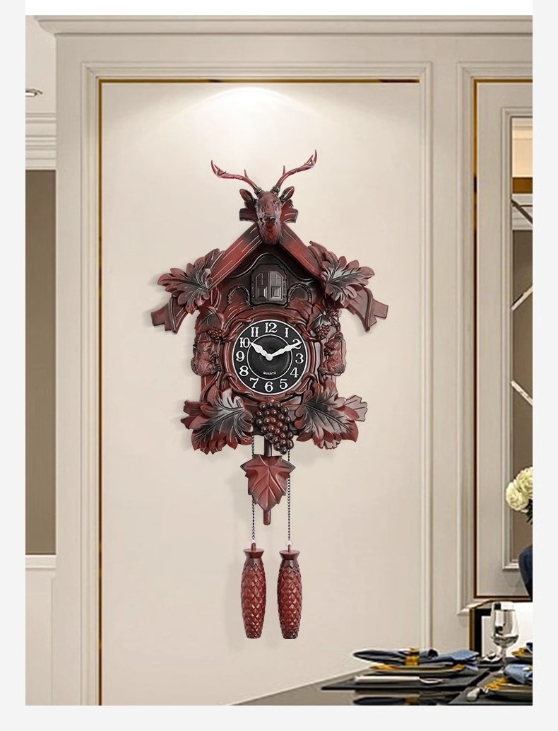 Traditional Hourly Cuckoo Singing Pendulum Wall Clock Retro Deer Dead Clock Luxury Decor Cuckoo Bird household Art Wall Clock