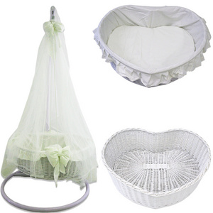 2021 New Natura Bebe Heart Shape Swing Crib Moses Basket Lined With Bedding Set&Mosquito Net Baby Swing Basket Bed with Liners