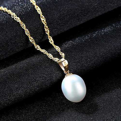 Wholesale Jewelry pendant necklace Lady 18k Gold Simple Freshwater Pearl Necklace