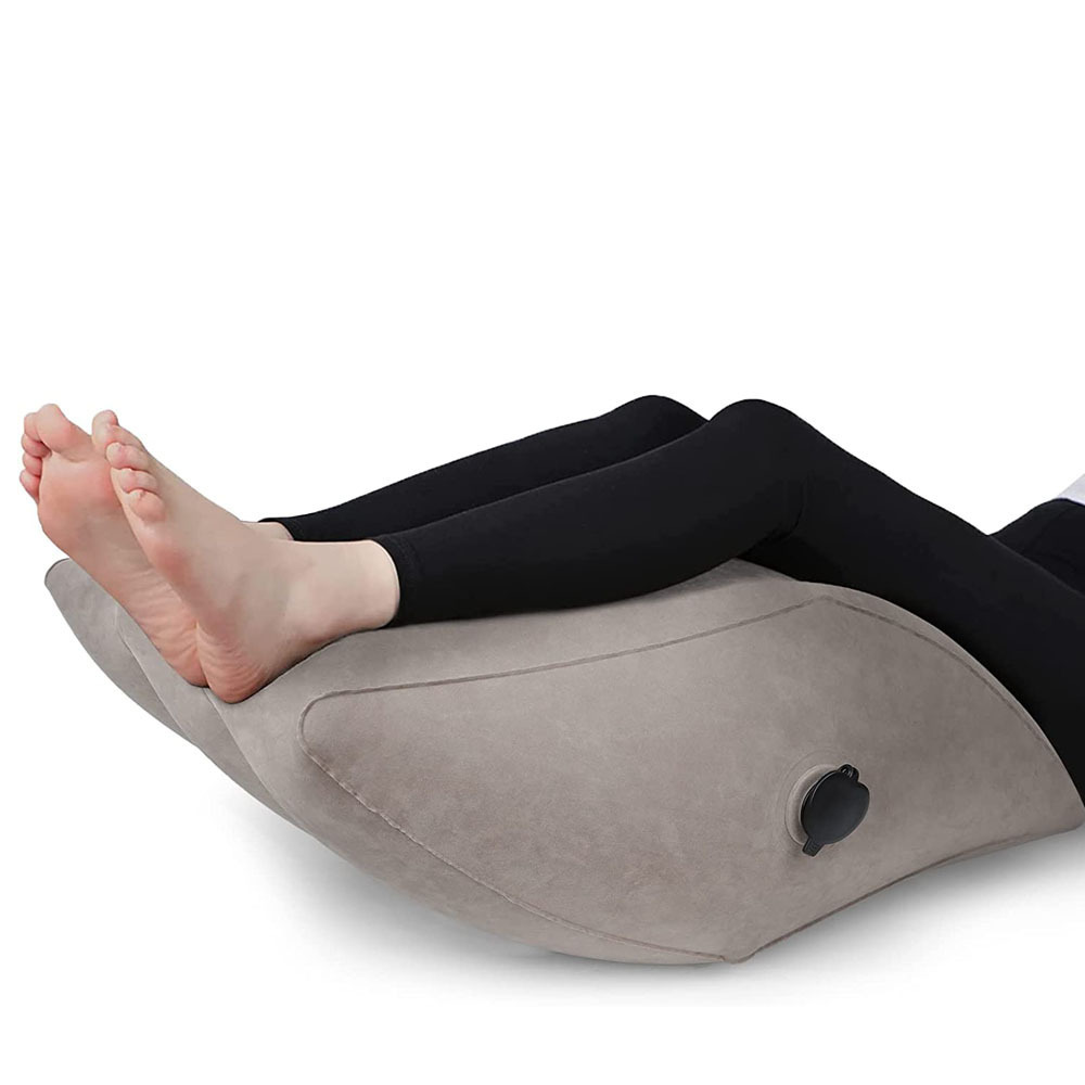 Hip and Knee Pain Relief Travel Inflatable Wedge Leg Elevation Pillow with Inflatable Bag