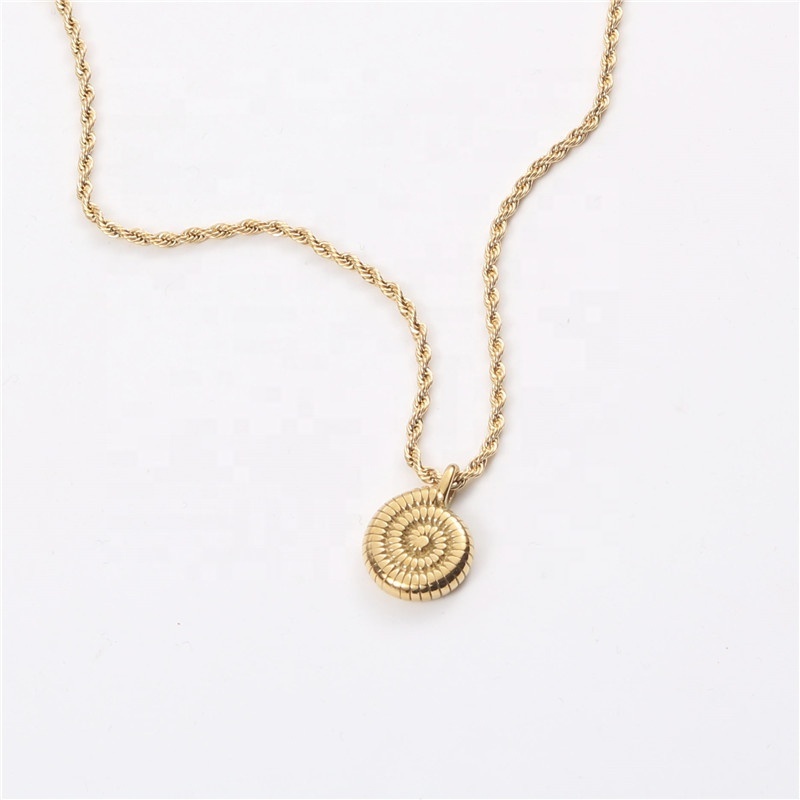 Fashion Cute Snail 18K Gold Necklace Stainless Steel Jewelry