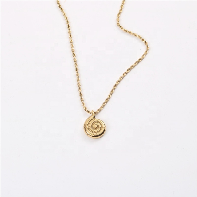 Fashion Cute Snail 18K Gold Necklace Stainless Steel Jewelry