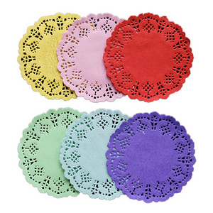 Homesun  Wholesale Colorful Round Decorative Paper Placemats Lace Doilies Paper For Cake Mats Cookies Pad Dessert Bumper