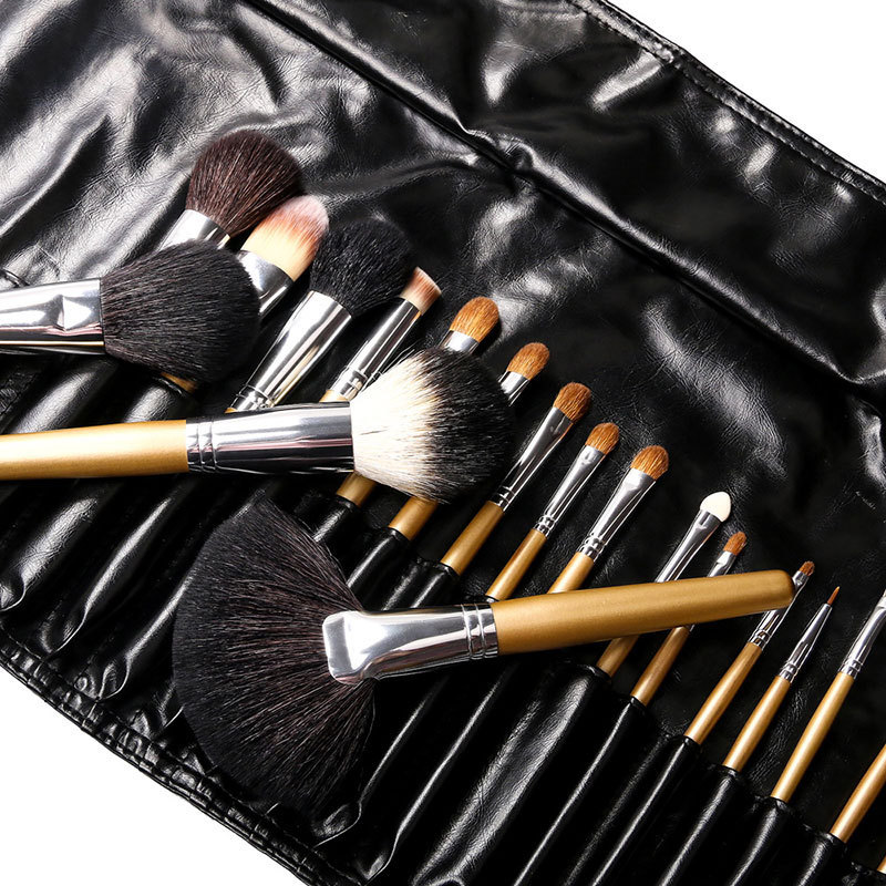 Factory Direct Carrier Designer  With Crystals Huda 20pcs Golden Black Set Makeup Brush Set Private Label