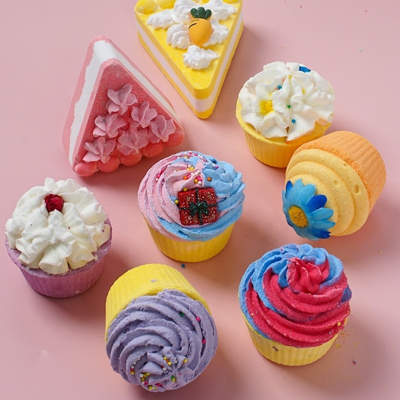 Wholesale Bulk Custom Natural Handmade Kids Cute Cake Bubble Fizzy Cupcake Kids Bath Bombs