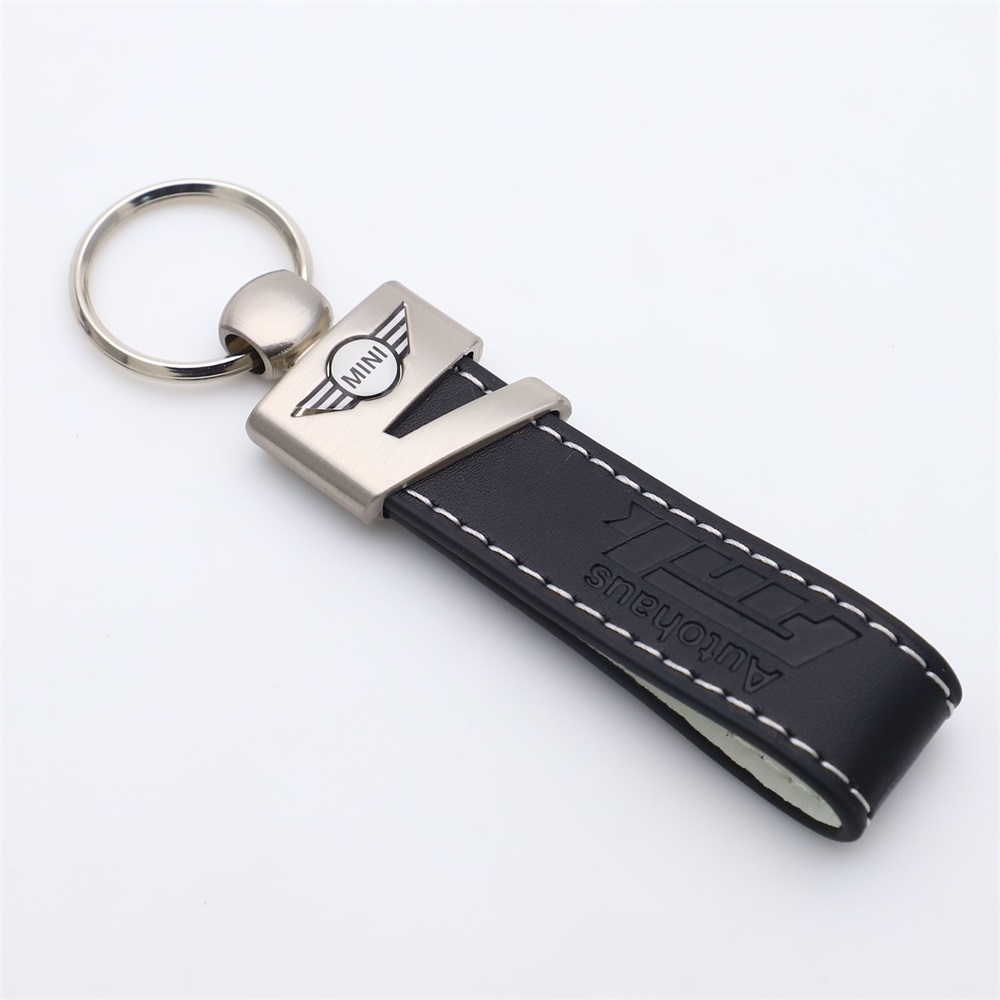 Hot selling custom fashion PU leather car logo keychains