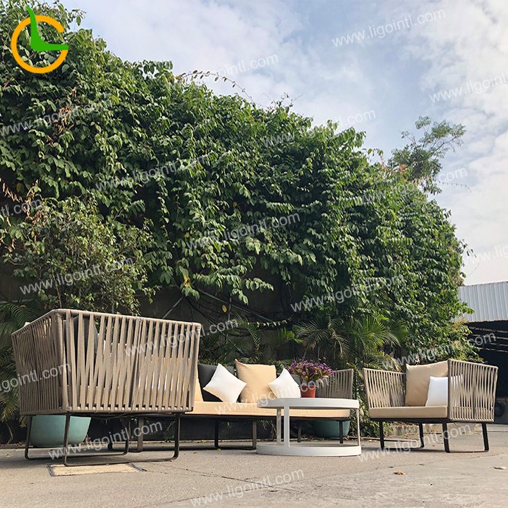 European Accepted Customized Outdoor Garden Couches and Rope Woven Sofas Furniture Set for Villa Modern Garden Sofa Lounge Set