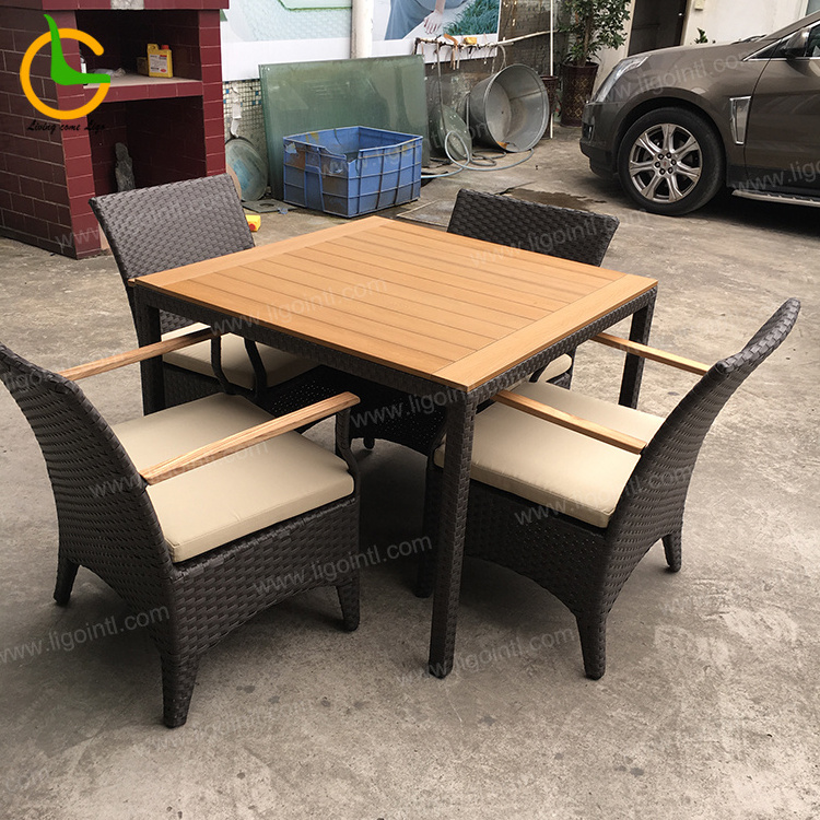 Foshan Wholesale Hotel Outdoor Garden Rattan Wicker Cafe Restaurant Chairs And Tables For Park And Villa