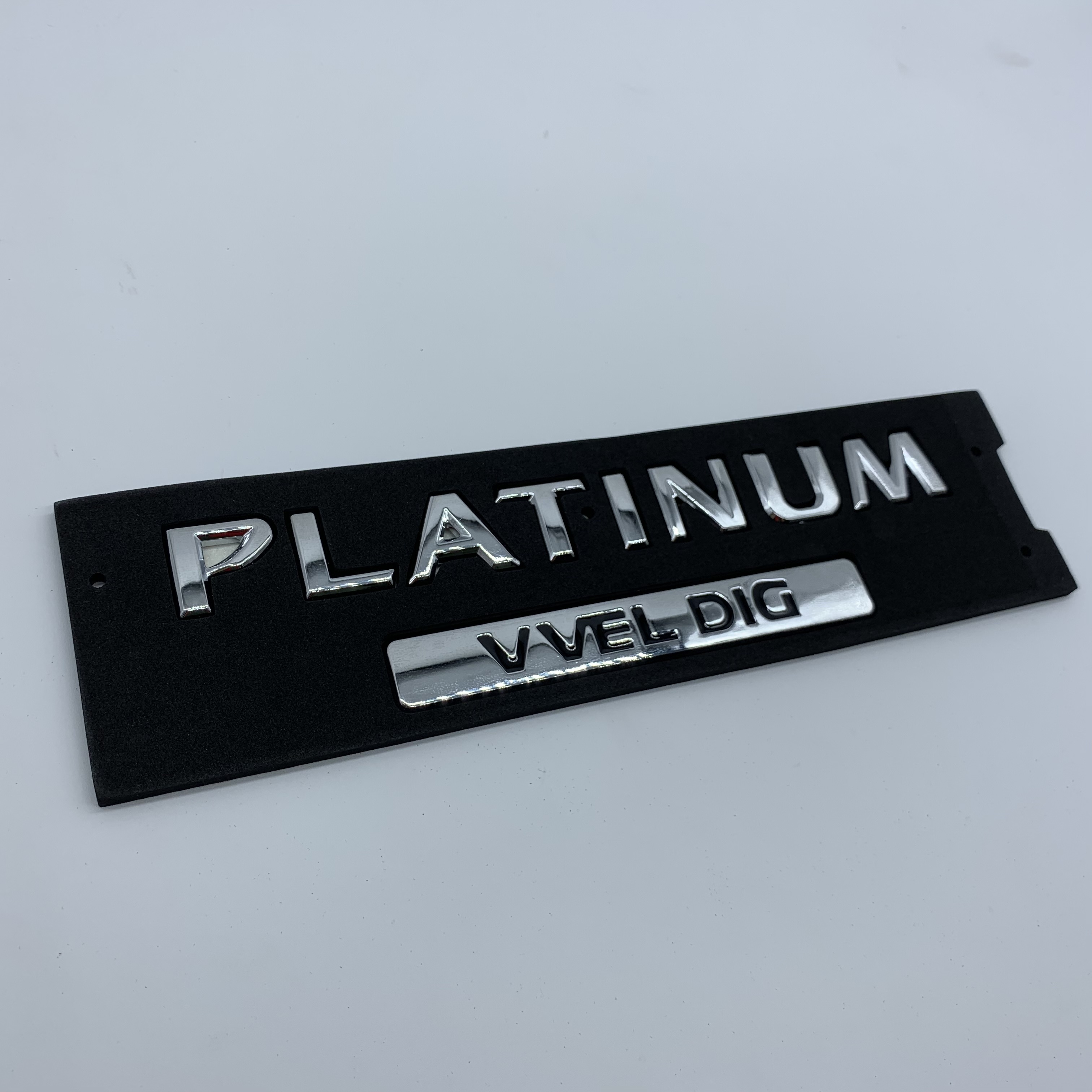 PLATINUM VVEL DIG Custom Car Badge Emblem Sticker for NISSAN PATROL Y62