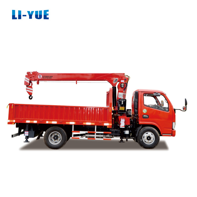 Man Lift Platform Truck Crane with Personnel Cage