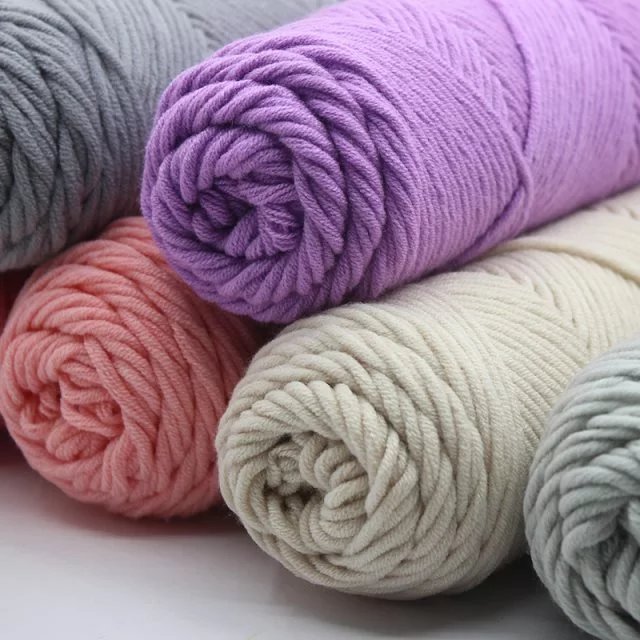 Free Samples Multi Colored 8ply 100g Milk Cotton Blended Yarn for Crochet and Knitting