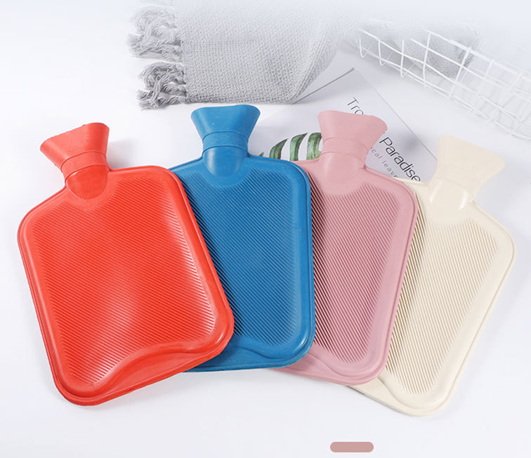 Color customized Rubber 2L 2000ml Hot Water Bottle Hot Water Bottle bag With Cover