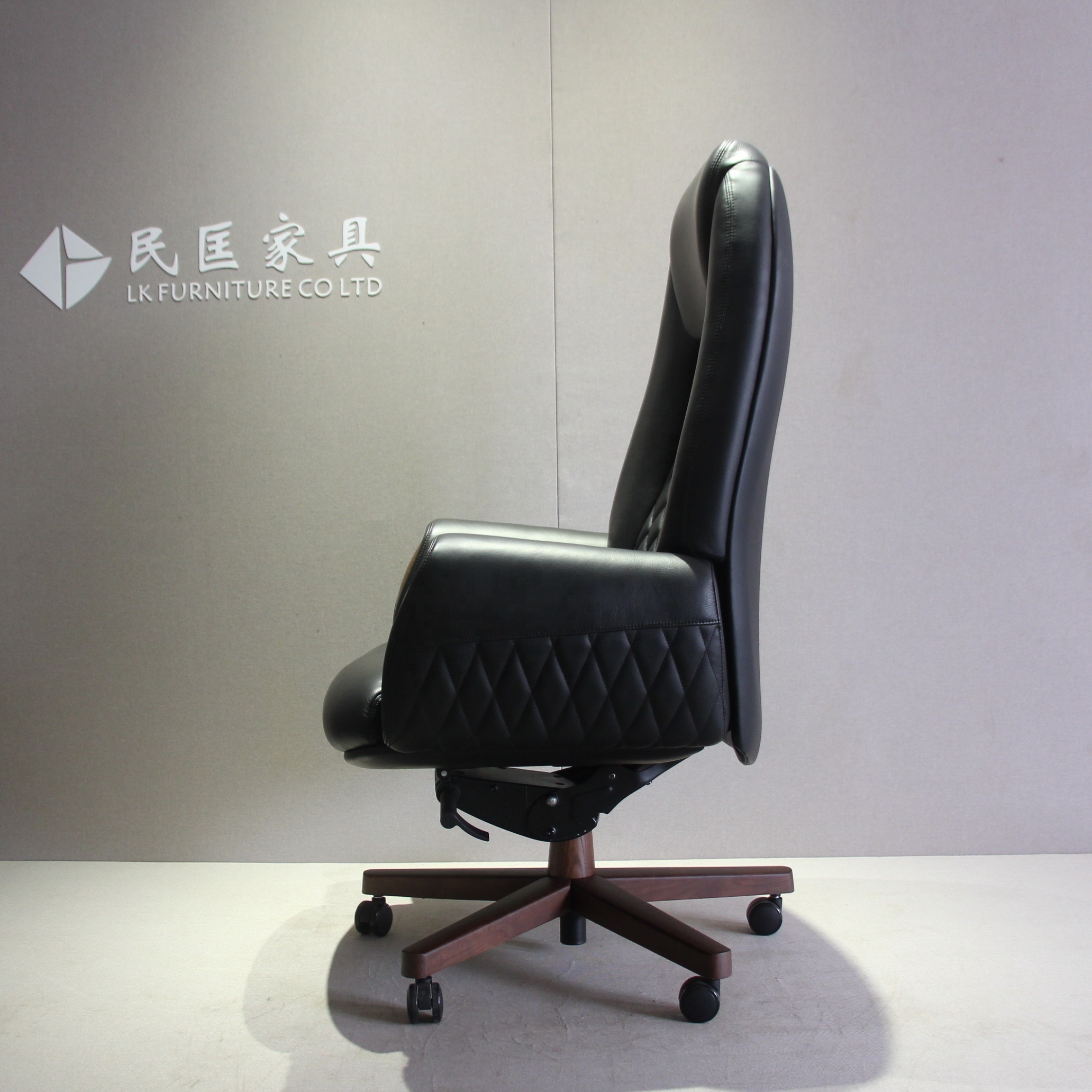 luxury leather office chair  executive ergonomic  chair