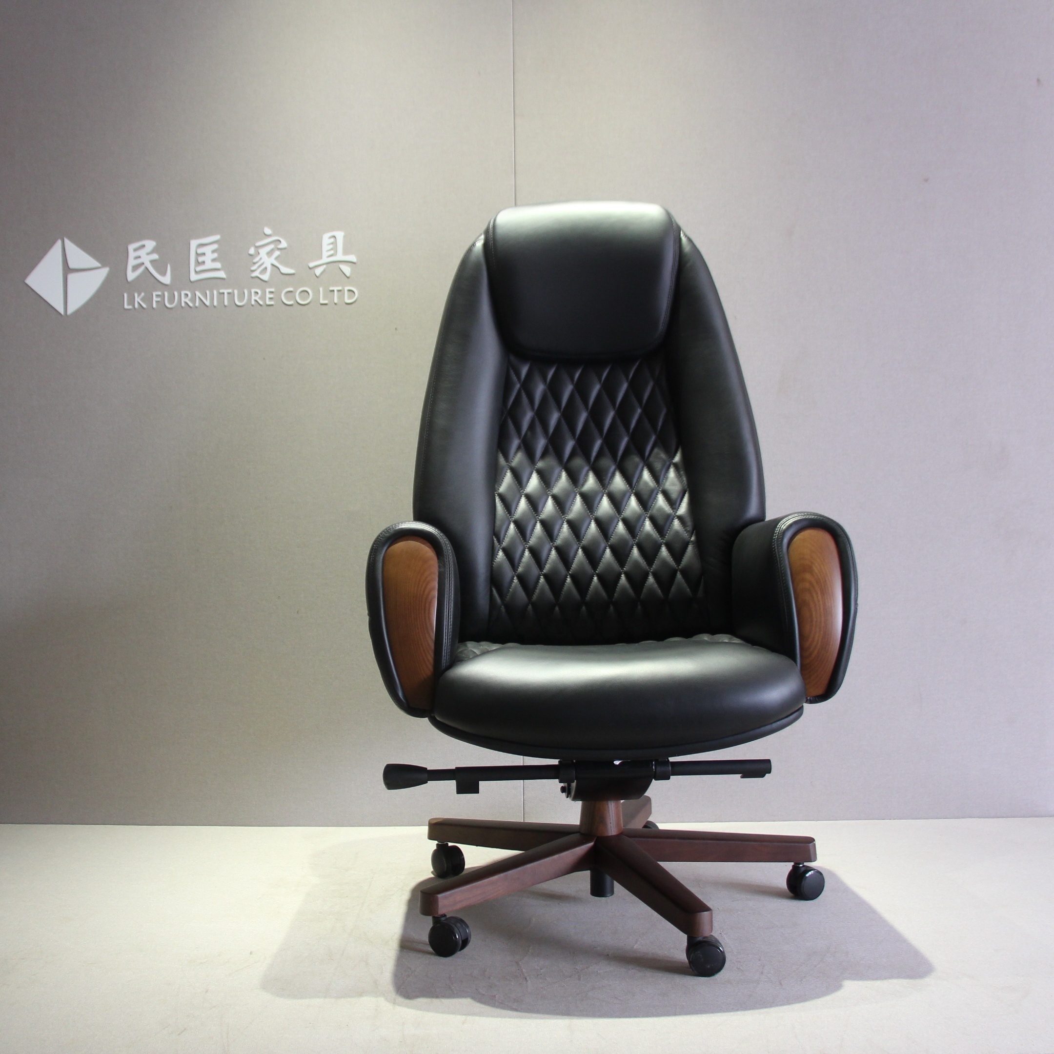 luxury leather office chair  executive ergonomic  chair