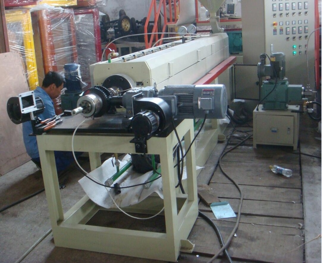 HEXING Epe Foamed Mesh Net Plastic Extruder Forming Fruit Protect Making Machine