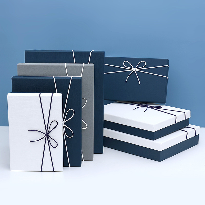 Custom boxes with logo packaging for clothing gift box packaging clothing