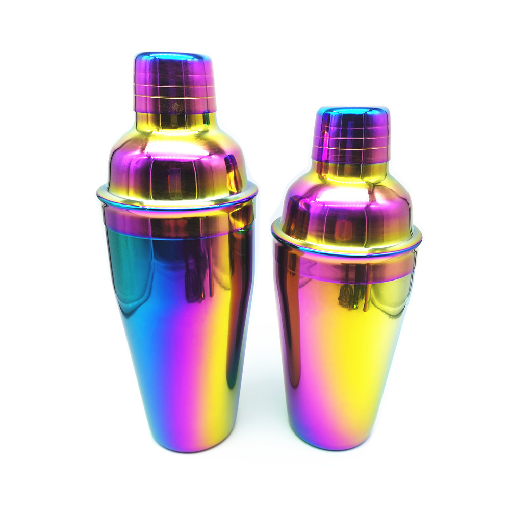 OEM High Quality Custom Gold Colour 550ml & 750ml Stainless Steel Cocktail Shakers Unique Bartender Golden Shaker