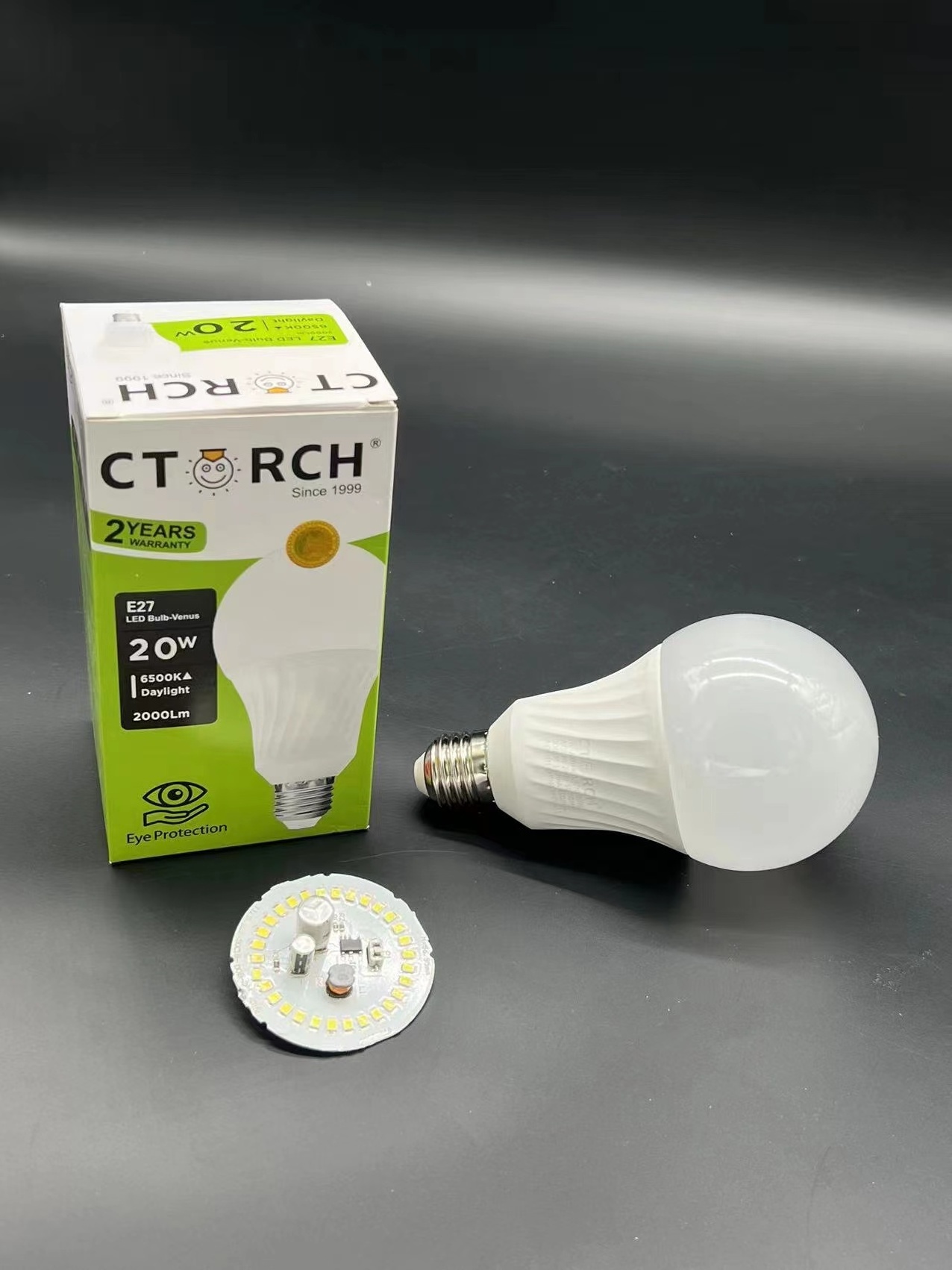 Non Isolation 3000K 6500K 8000K A60 E27 B22 3W 5W 7W 9W SKD Warm White 900 Lumen 220V 10W Ce Light Bulb