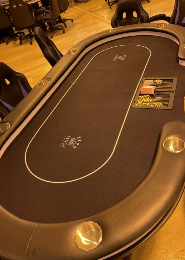 Modern Luxury Custom Gambling Poker Table 10 Players 2.4m Led Light Wooden Poker Tables for Texas Blackjack